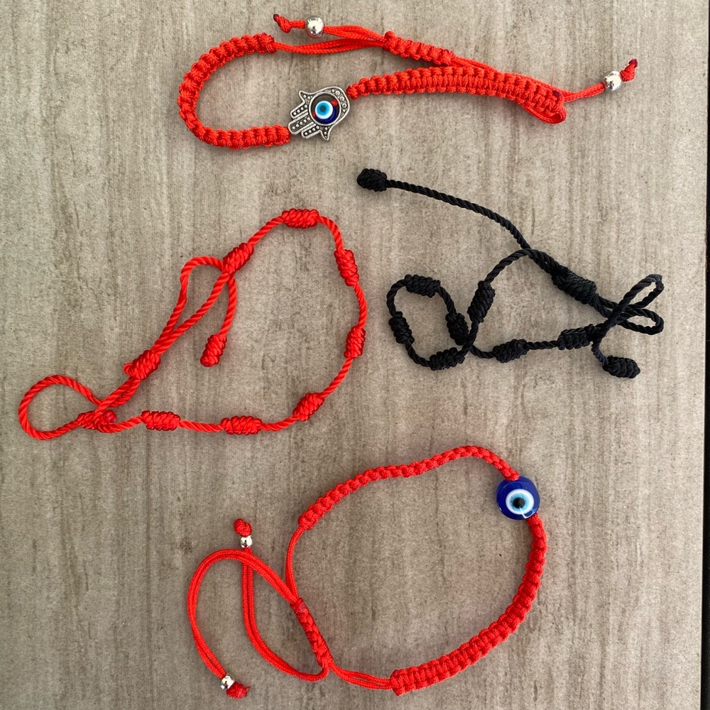 HANDMADE EVIL EYE AND 7 KNOT BRACELET